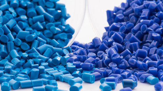 ผ่านการทดสอบการย้ายพรมของพรม TPE Granules วัสดุเทอร์โมพลาสติกอิลาสโตเมอร์