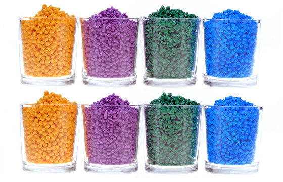 ความต้านทานการขีดข่วน TPE เทอร์โมพลาสติกอีลาสโตเมอร์สำหรับปากกา Gripper Tpe Granules